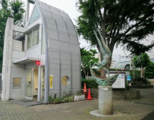 尾久警察署荒川遊園前交番の画像