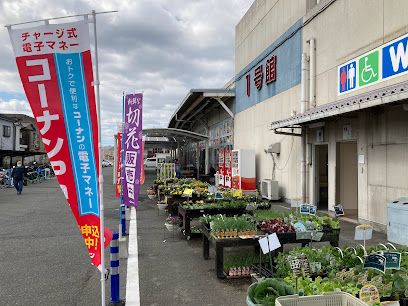 コーナン 寝屋川仁和寺店の画像