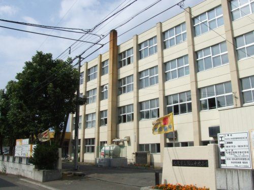 札幌市立琴似中央小学校の画像