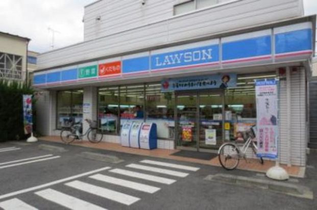 ローソン下北沢成徳前店の画像