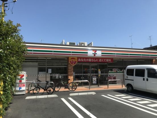 セブン・イレブン世田谷通り店の画像