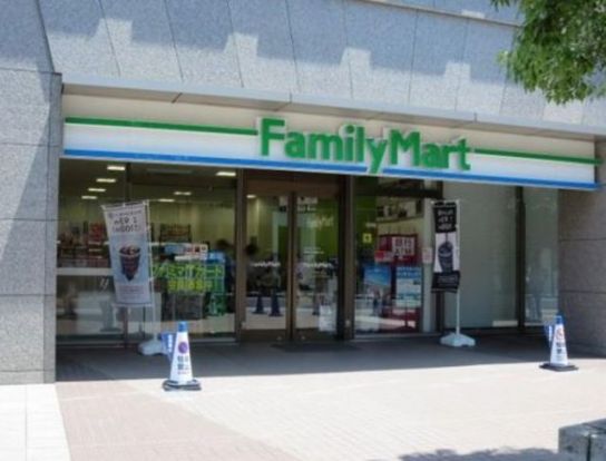 ファミリーマート朝日生命代田橋ビル店の画像