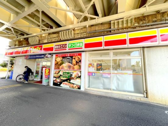 デイリーヤマザキ高円寺環七通り店の画像