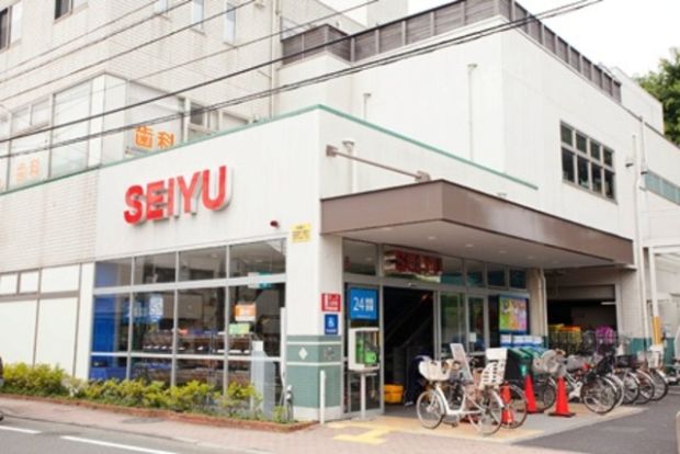 西友調布入間町店の画像