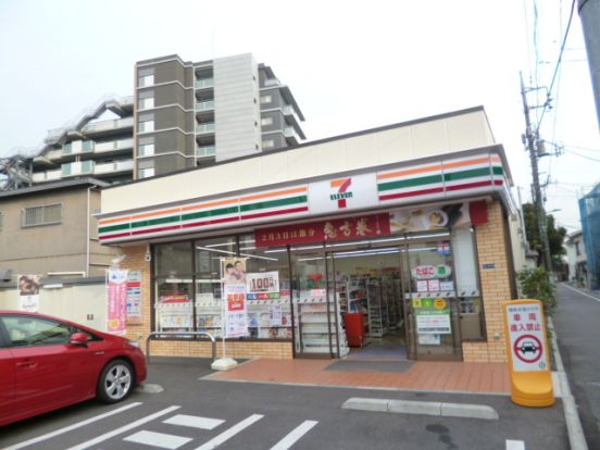 セブンイレブン蒲田2丁目東邦医大通り店の画像