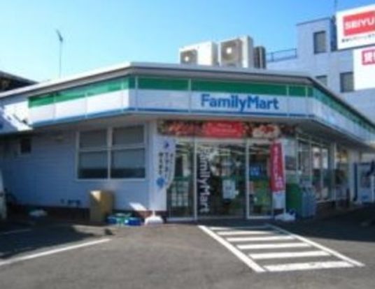 ファミリーマート王禅寺西店の画像