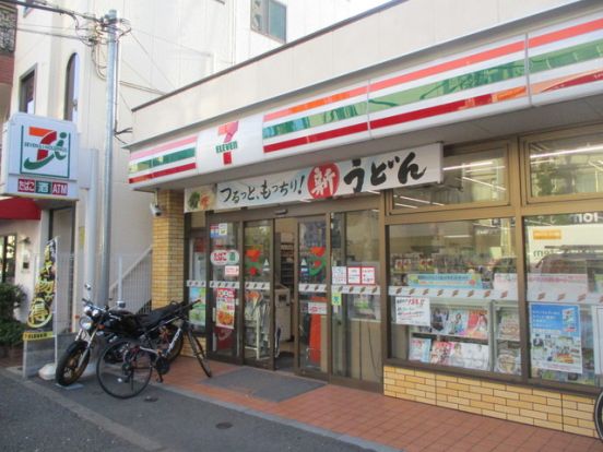 セブンイレブン世田谷駒澤大学南店の画像