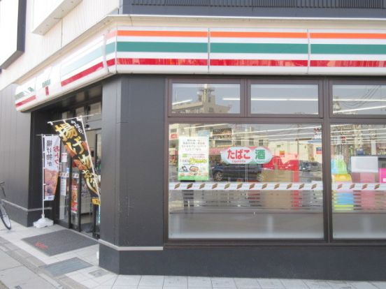 セブンイレブン三郷駅北口店の画像