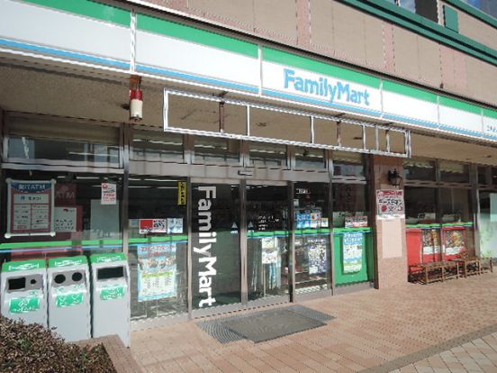 ファミリーマートはまりん上永谷駅店の画像