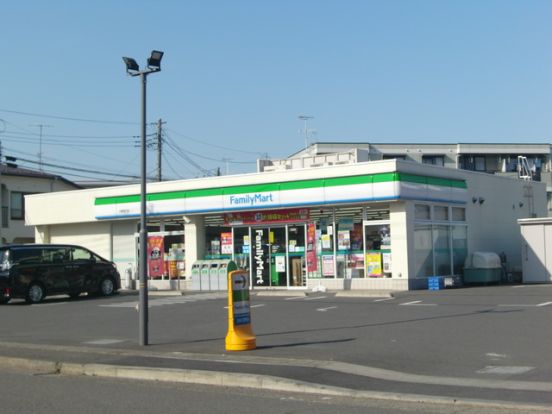 ファミリーマート川崎登戸店の画像