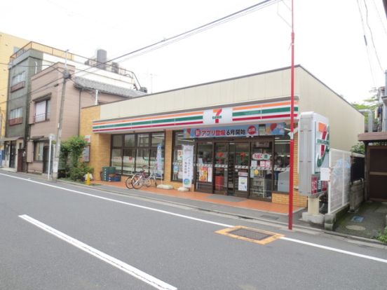 セブンイレブン千住寿町店の画像