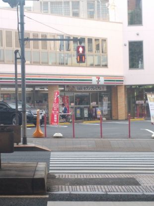 セブンイレブン世田谷サザエさん通り店の画像