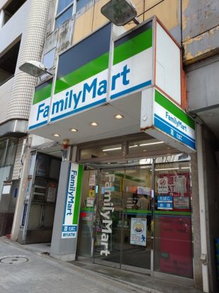 ファミリーマート宮益坂下店の画像