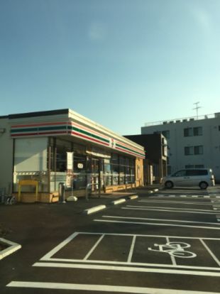 セブンイレブン鎌倉山崎店の画像