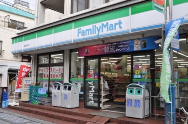 ファミリーマート鵠沼海岸店の画像