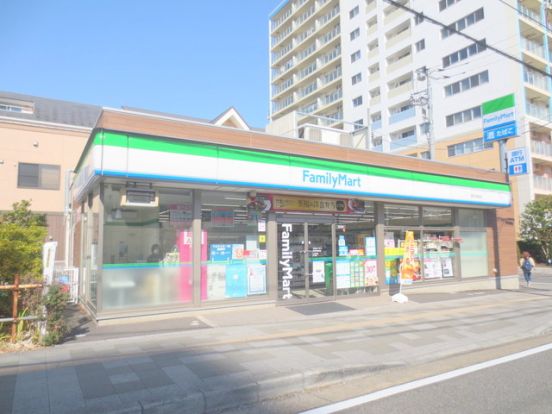 ファミリーマート我孫子駅前店の画像