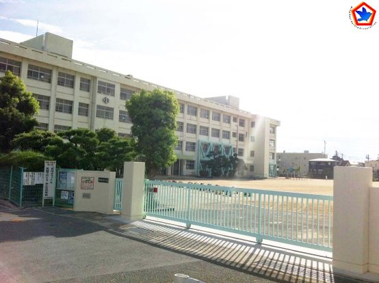 明石市立林小学校の画像