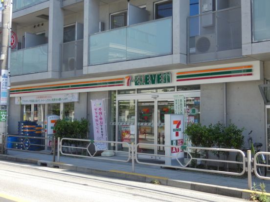 セブンイレブン世田谷南烏山6丁目店の画像