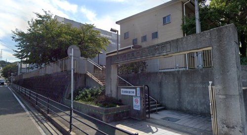 北九州市立槻田小学校の画像