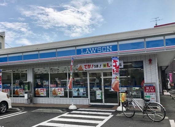 ローソン 岡山下中野店の画像