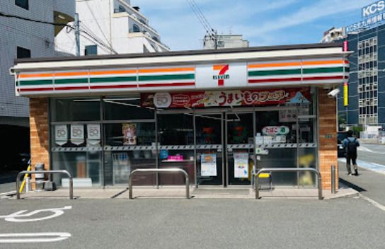 セブンイレブン小倉浅野店の画像