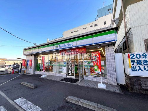 ファミリーマート 毛呂山埼玉医大前店の画像