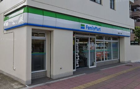 ファミリーマート 蕨南町一丁目店の画像