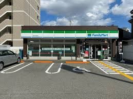 ファミリーマート 西淀川野里店の画像