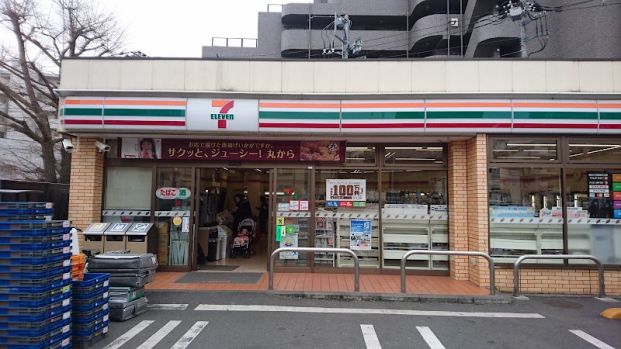 セブンイレブン 新宿下落合駅北店の画像