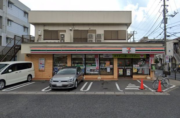 セブンイレブン市川宝店の画像