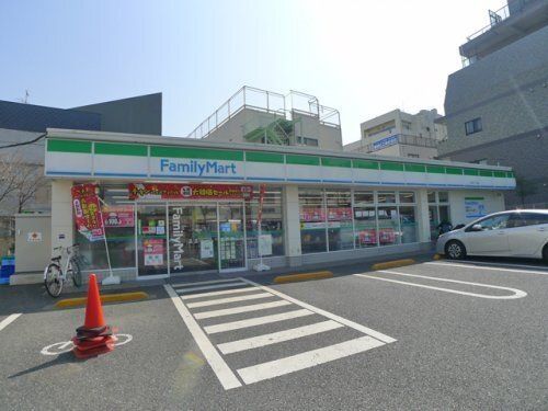 ファミリーマート 小豆沢一丁目店の画像