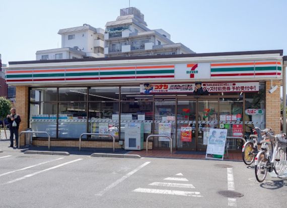 セブンイレブン 板橋相生町店の画像