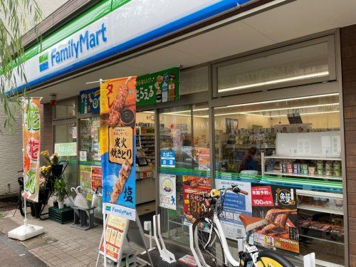 ファミリーマート 台東吉原店の画像