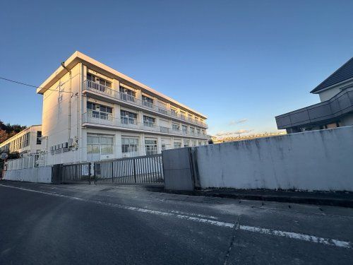 豊田市立梅坪小学校の画像