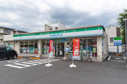 ファミリーマート 清瀬竹丘店の画像