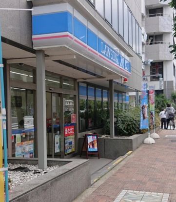 ローソン 墨東病院東店の画像