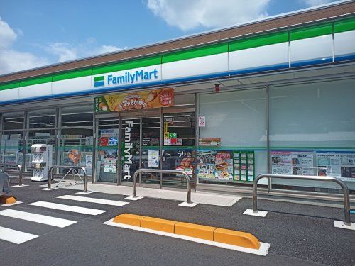 ファミリーマート神川新宿店	の画像