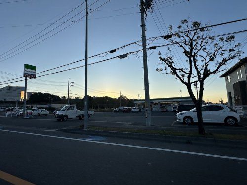 ファミリーマート 豊田秋葉店の画像