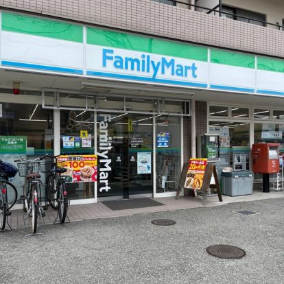 ファミリーマート 尼崎大庄西町店の画像