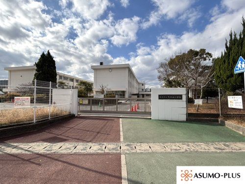 春日市立天神山小学校の画像