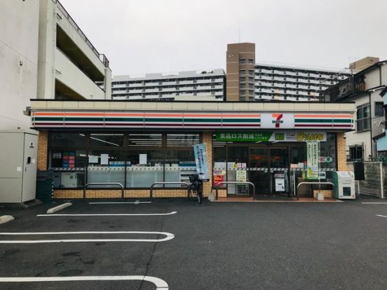 セブンイレブン 江東北砂5丁目店の画像