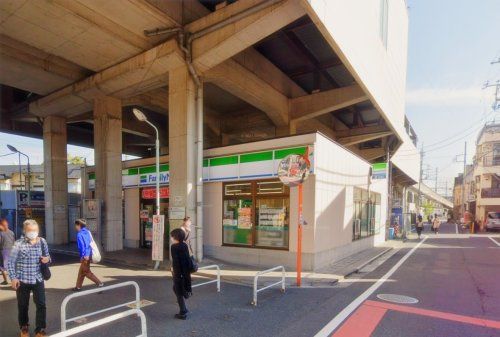 ファミリーマート 京成四ツ木駅店の画像