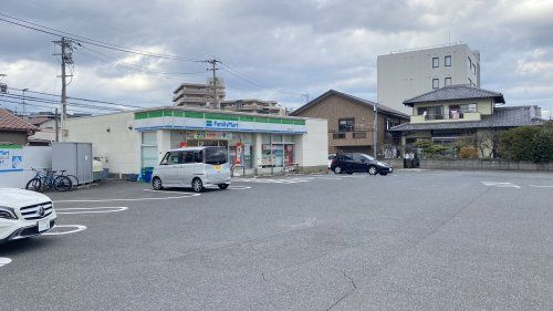 ファミリーマート熊谷町店の画像