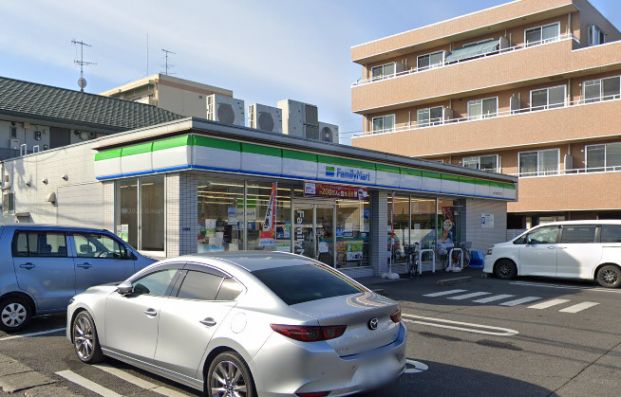 ファミリーマート 水戸白梅三丁目店の画像