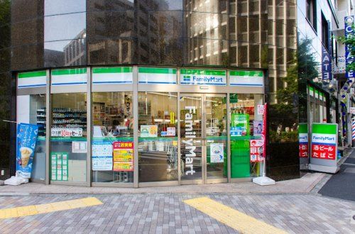 ファミリーマート 神田司町店の画像