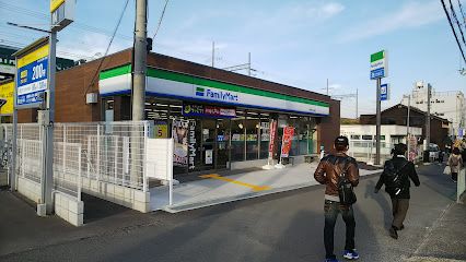 ファミリーマート 河内いわふね店の画像