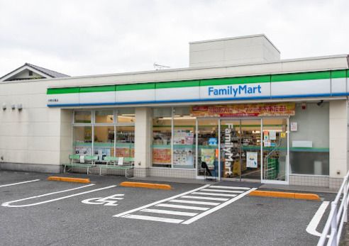 ファミリーマート 中野白鷺店の画像