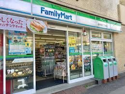 ファミリーマート 西早稲田二丁目店の画像