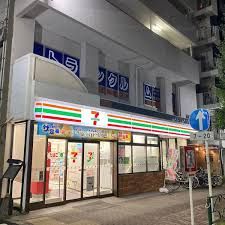 セブンイレブン 目黒元競馬場店の画像