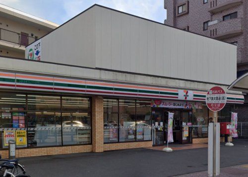 セブンイレブン 名古屋太閤通駅前店の画像